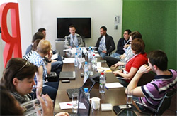 Круглый стол Яндекс и SEO Круглый стол Яндекс и SEO